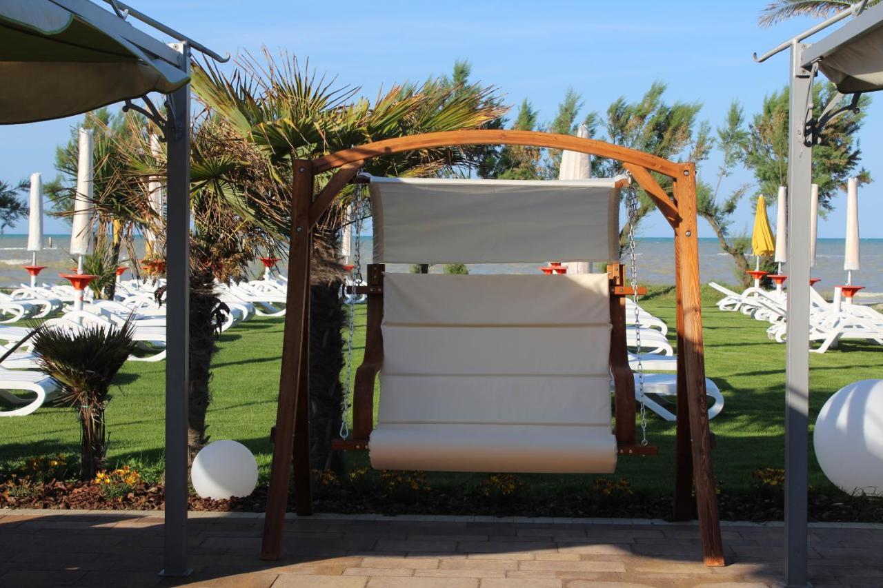 Residence Il Triangolo Roseto Degli Abruzzi Zewnętrze zdjęcie