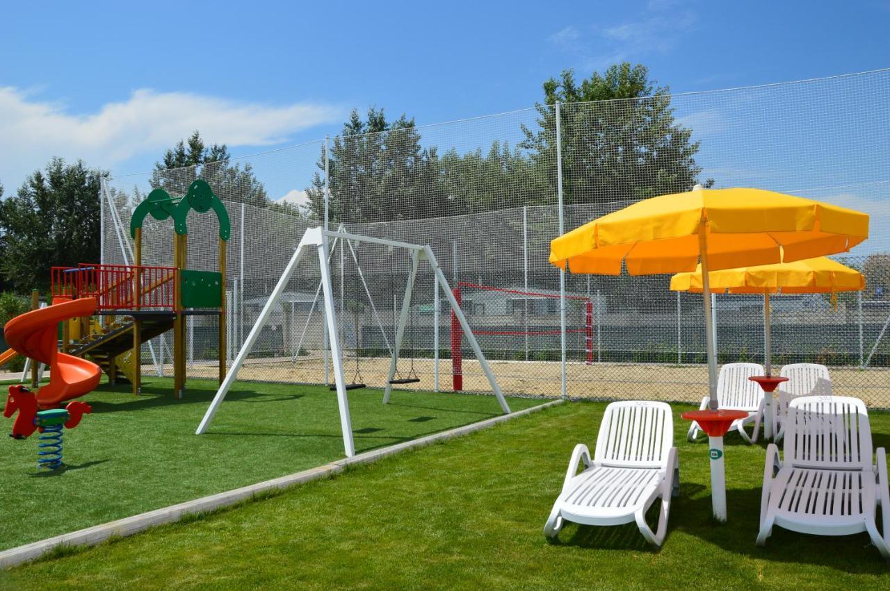 Residence Il Triangolo Roseto Degli Abruzzi Zewnętrze zdjęcie